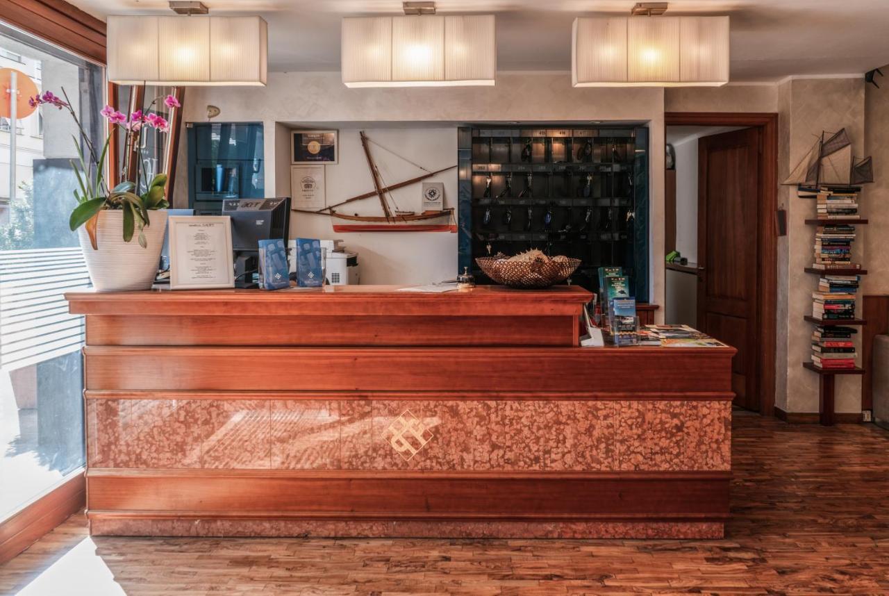 Albergo Celeste Sestri Levante Buitenkant foto