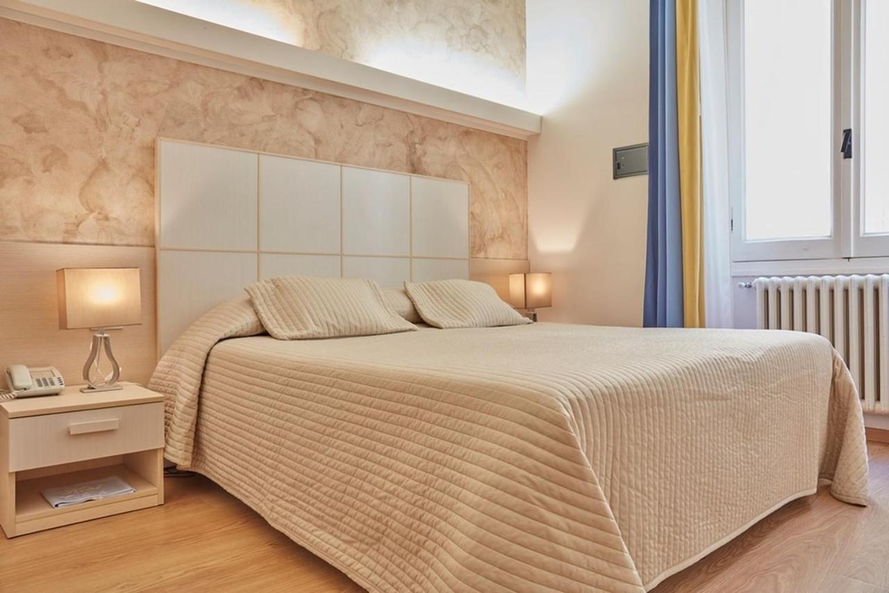 Albergo Celeste Sestri Levante Buitenkant foto